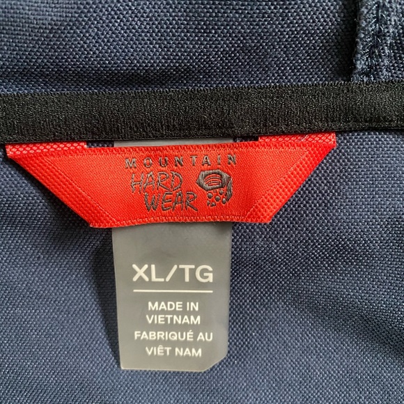 Light weight shell jacket - Picture 3 of 5